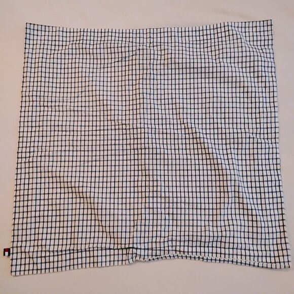 Tommy Hilfiger Pillow Case Sham Euro Pair Set of 2 Blue White Check - Picture 1 of 6